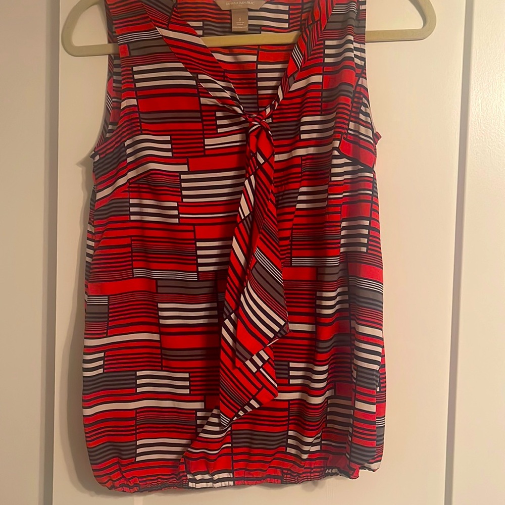 Banana Republic V-Neck Tie Blouse